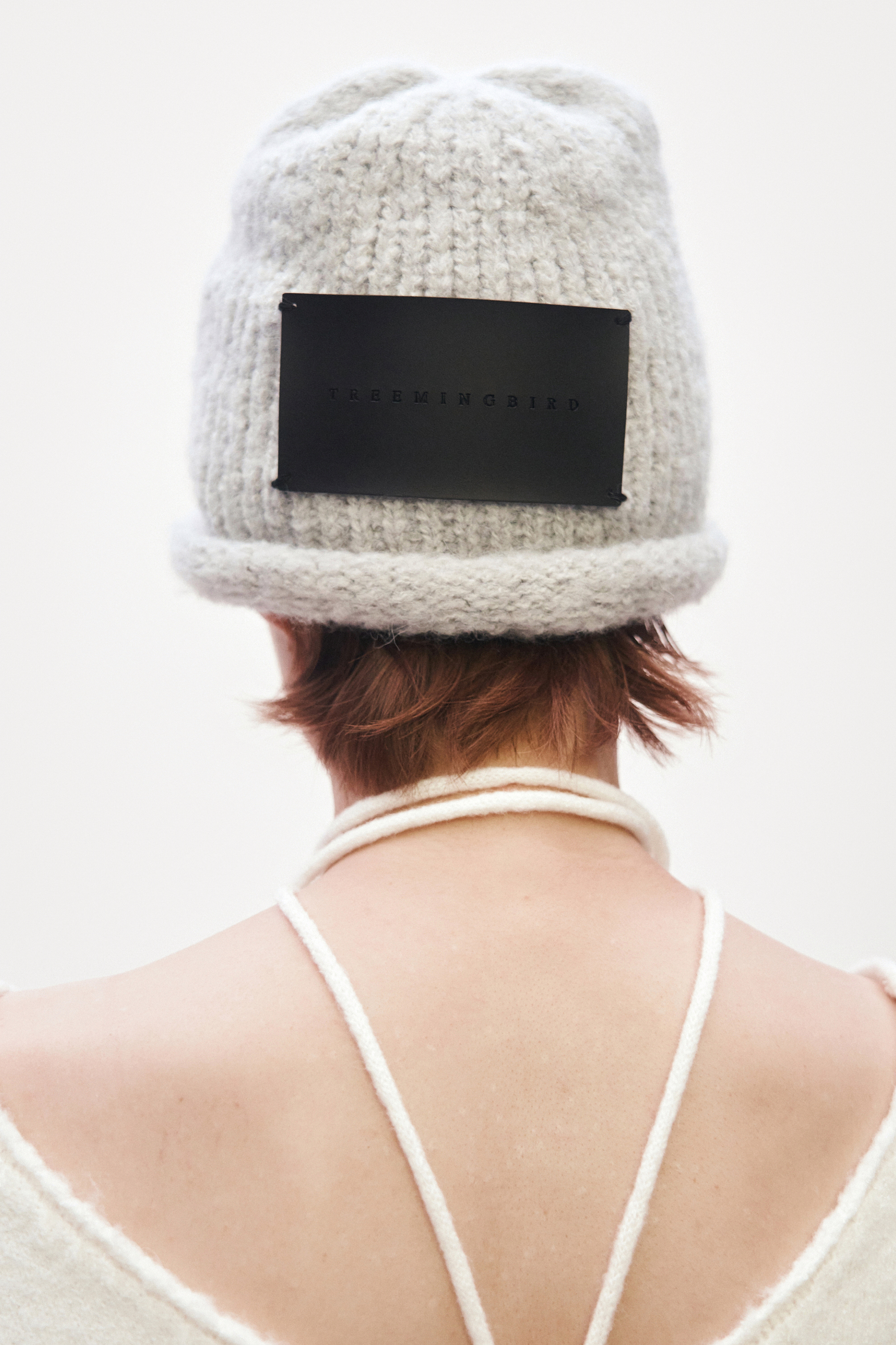 Rolled-up Leather Patch Beanie [ Light Gray ]