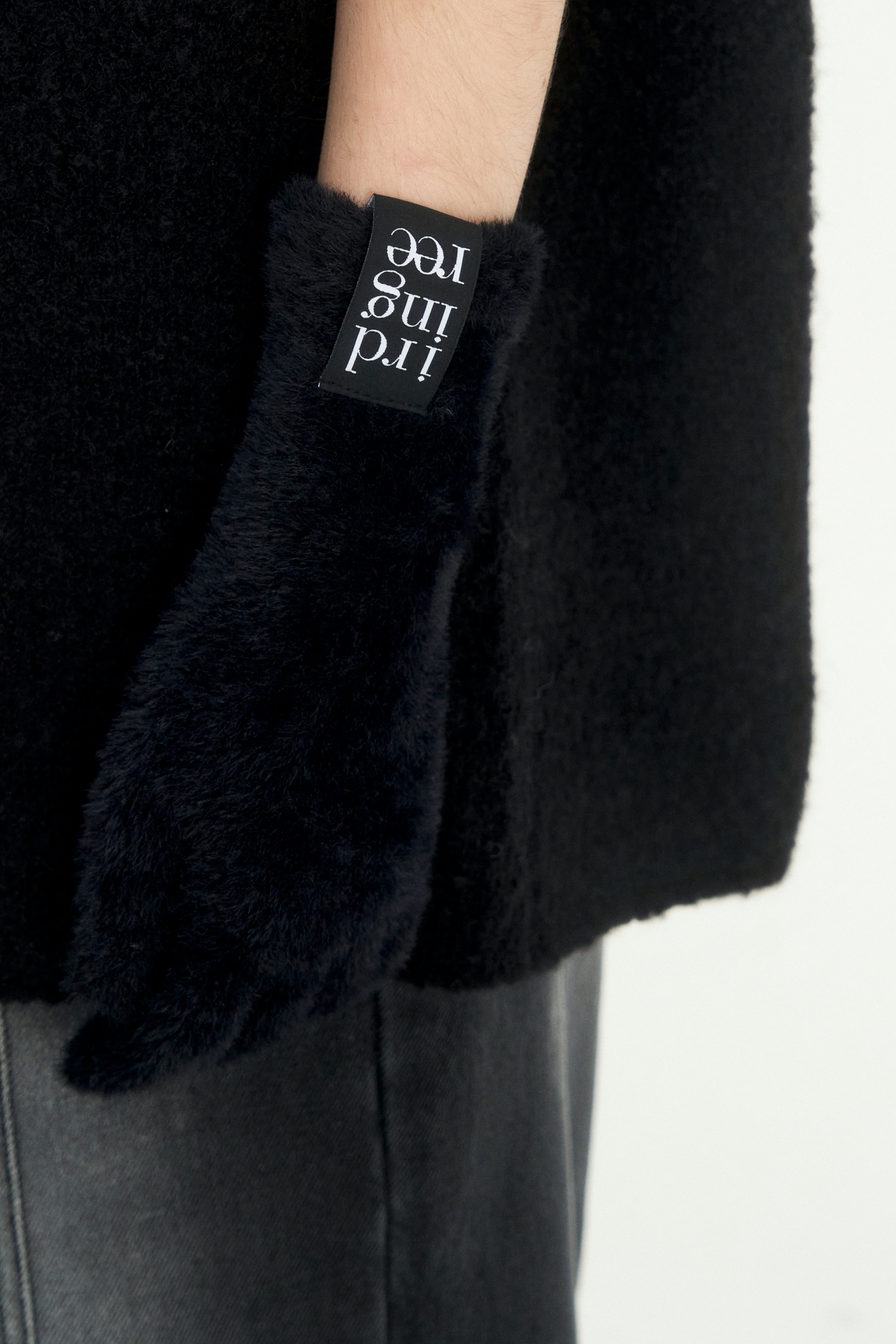 TMB Fur Gloves [ Black ]